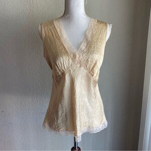 Luxurious Beige Lace Trim Chemise
